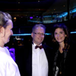 Constanze Freriks, Hartmut Spiesecke, Geschäftsfürer des Ernst-Schneider-Preises, und Moderatorin Katty Salié